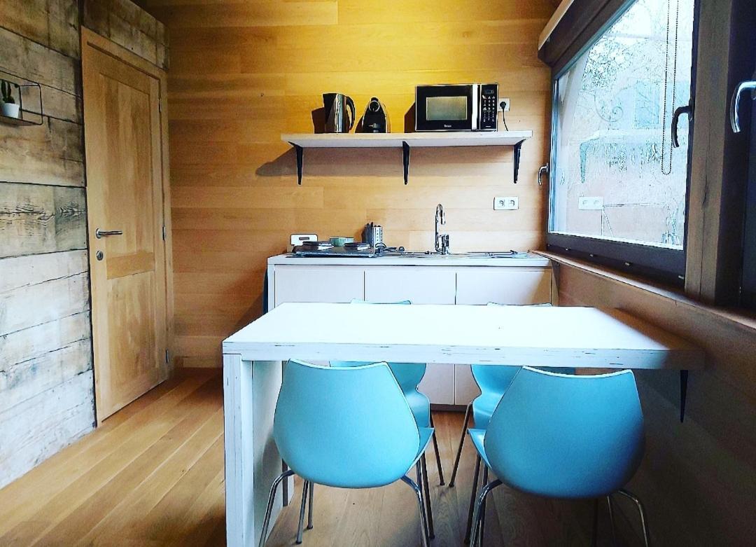 De Linderd Bed and Breakfast Άαλστ Εξωτερικό φωτογραφία