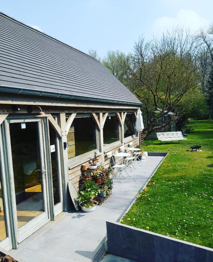 De Linderd Bed and Breakfast Άαλστ Εξωτερικό φωτογραφία