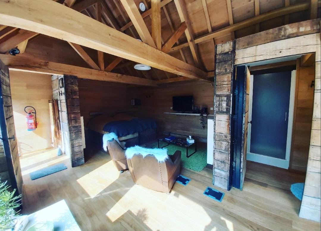 De Linderd Bed and Breakfast Άαλστ Εξωτερικό φωτογραφία