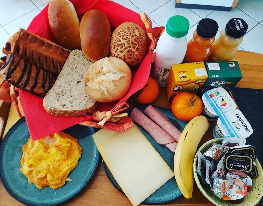 De Linderd Bed and Breakfast Άαλστ Εξωτερικό φωτογραφία